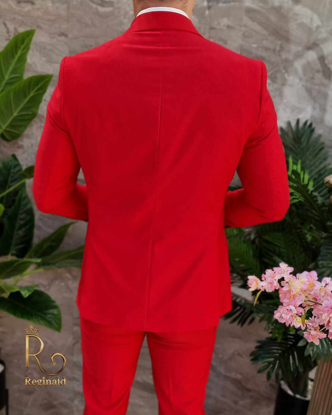 Costum de barbati rosu: Sacou, Vesta si Pantalon - C4083
