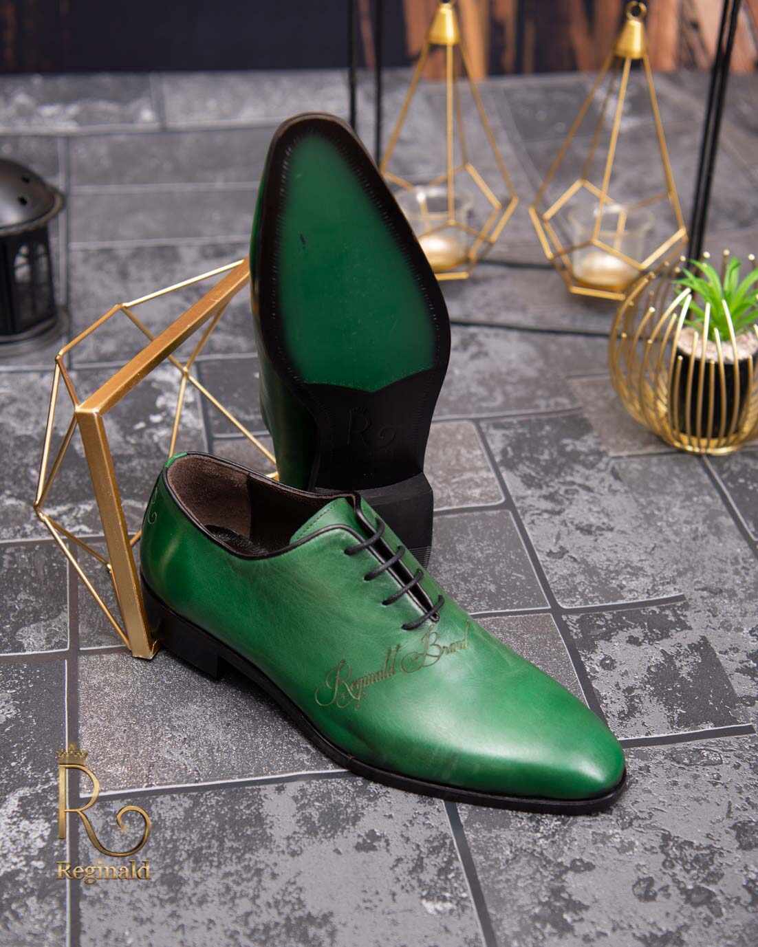 Pantofi eleganți de bărbați din piele naturala, One Cut, Verde gravat - P1551
