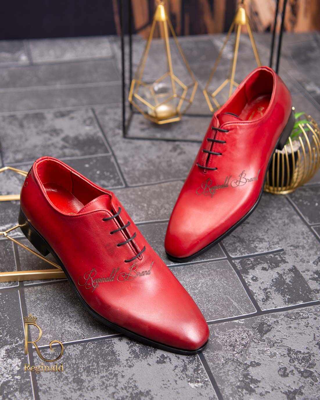 Pantofi eleganți de bărbați din piele naturala, Roșu gravat - P1546