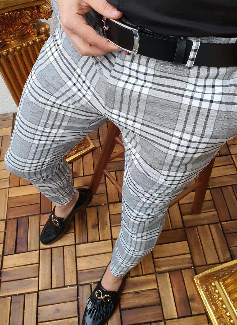 Pantaloni de barbati, Slim Fit, in dungi gri si negre - PN370