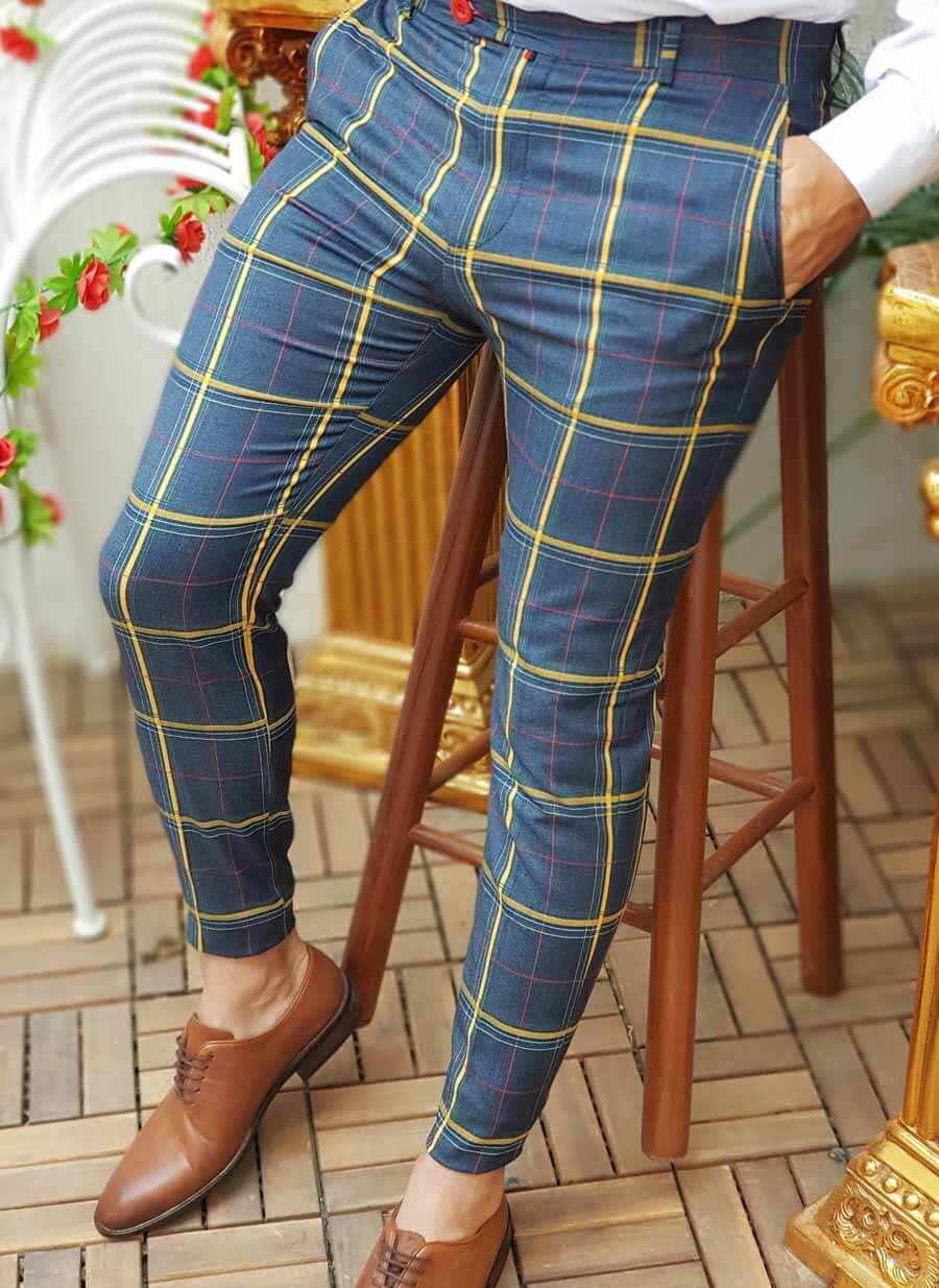 Pantaloni eleganți de bărbați, Slim Fit, Bleumarin carouri galbene - PN349