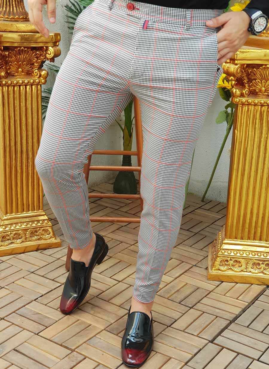 Pantaloni Slim Fit, dungi gri si carouri rosii, elastici, conici - PN334