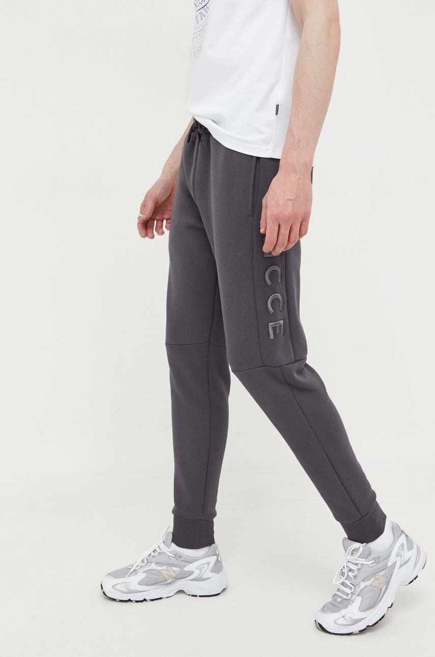 Nicce pantaloni de trening culoarea gri, cu imprimeu