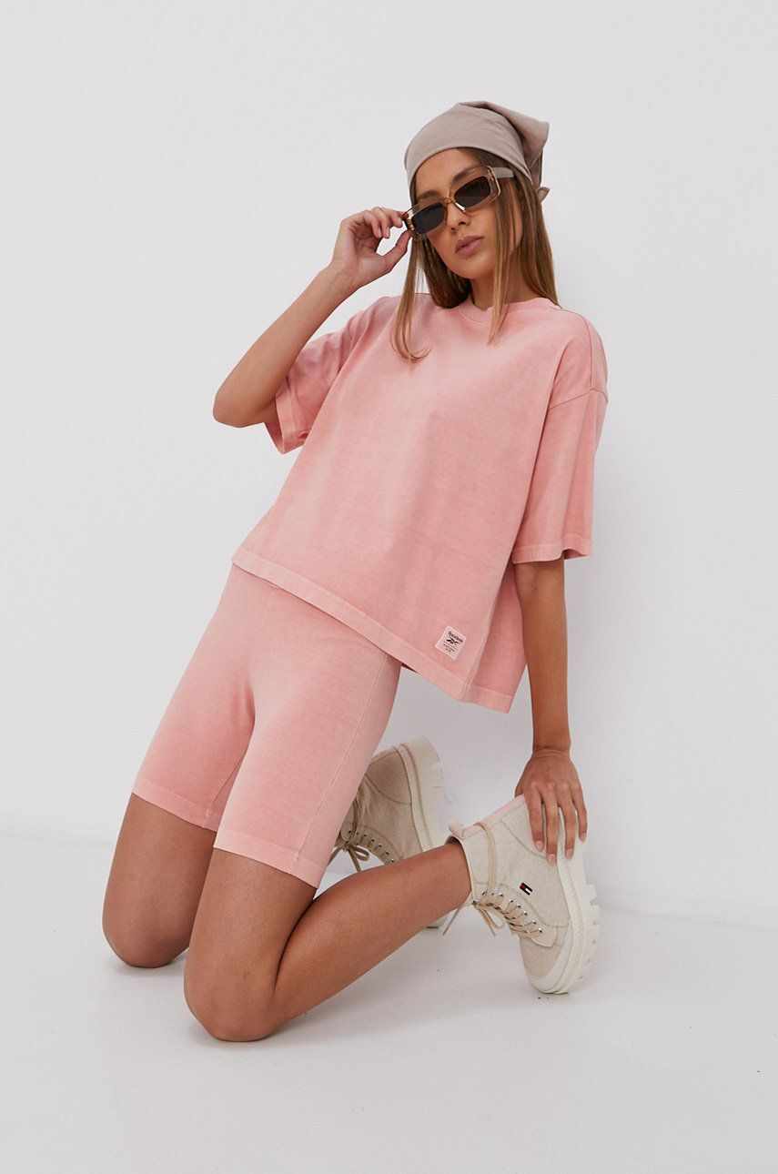 Reebok Classic Pantaloni scurți GR0392 femei, culoarea roz, material neted, high waist GR0392-FROBER