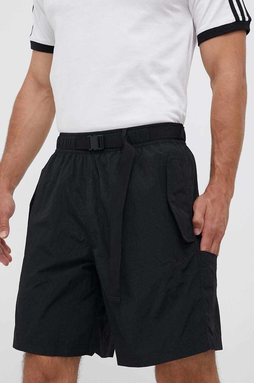 adidas Originals pantaloni scurti barbati, culoarea negru