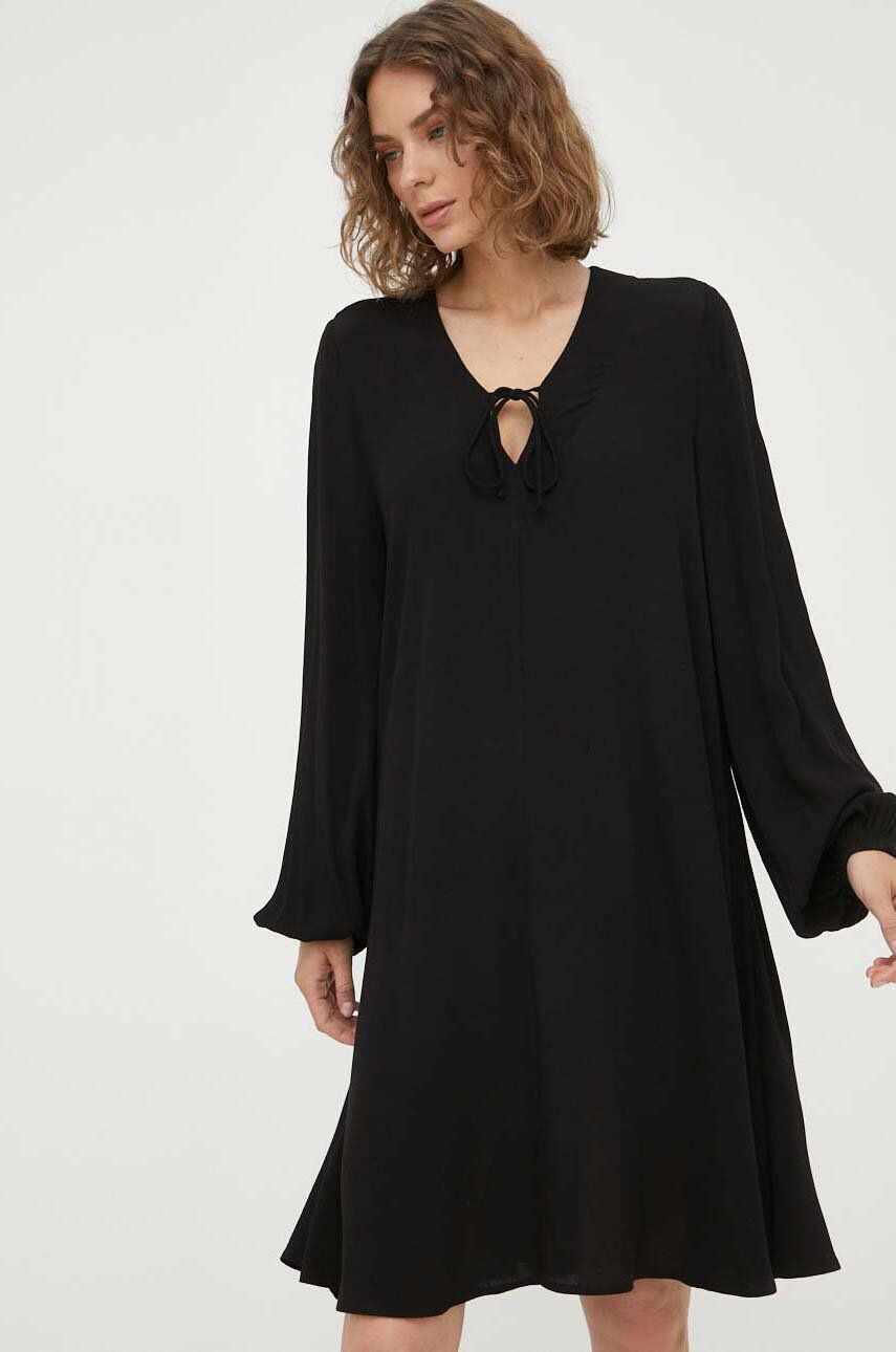 Bruuns Bazaar rochie Lilli Lavina culoarea negru, mini, evazati