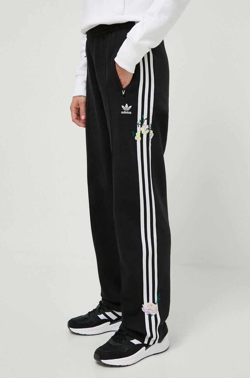 adidas Originals pantaloni de trening culoarea negru, cu imprimeu