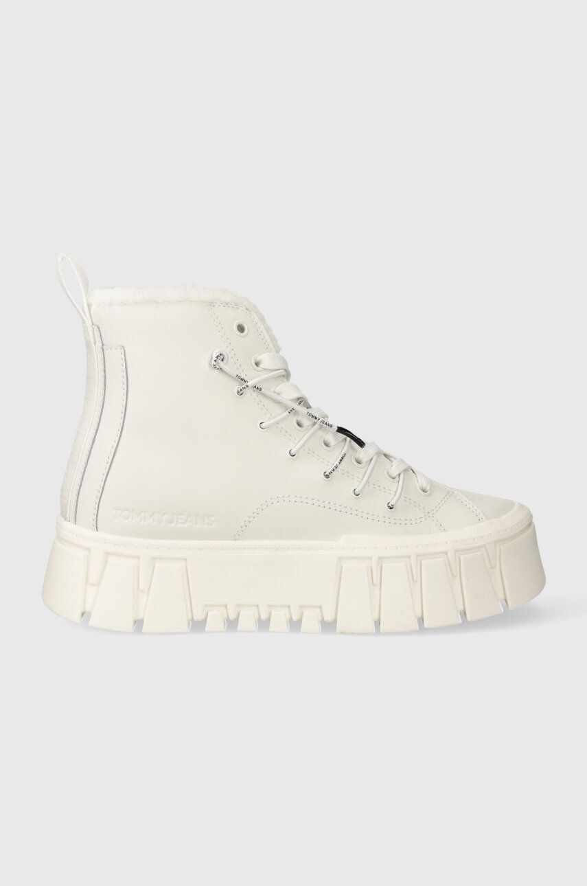 Tommy Jeans sneakers din piele TJW VULC PLATFORM MC WL culoarea alb, EN0EN02394
