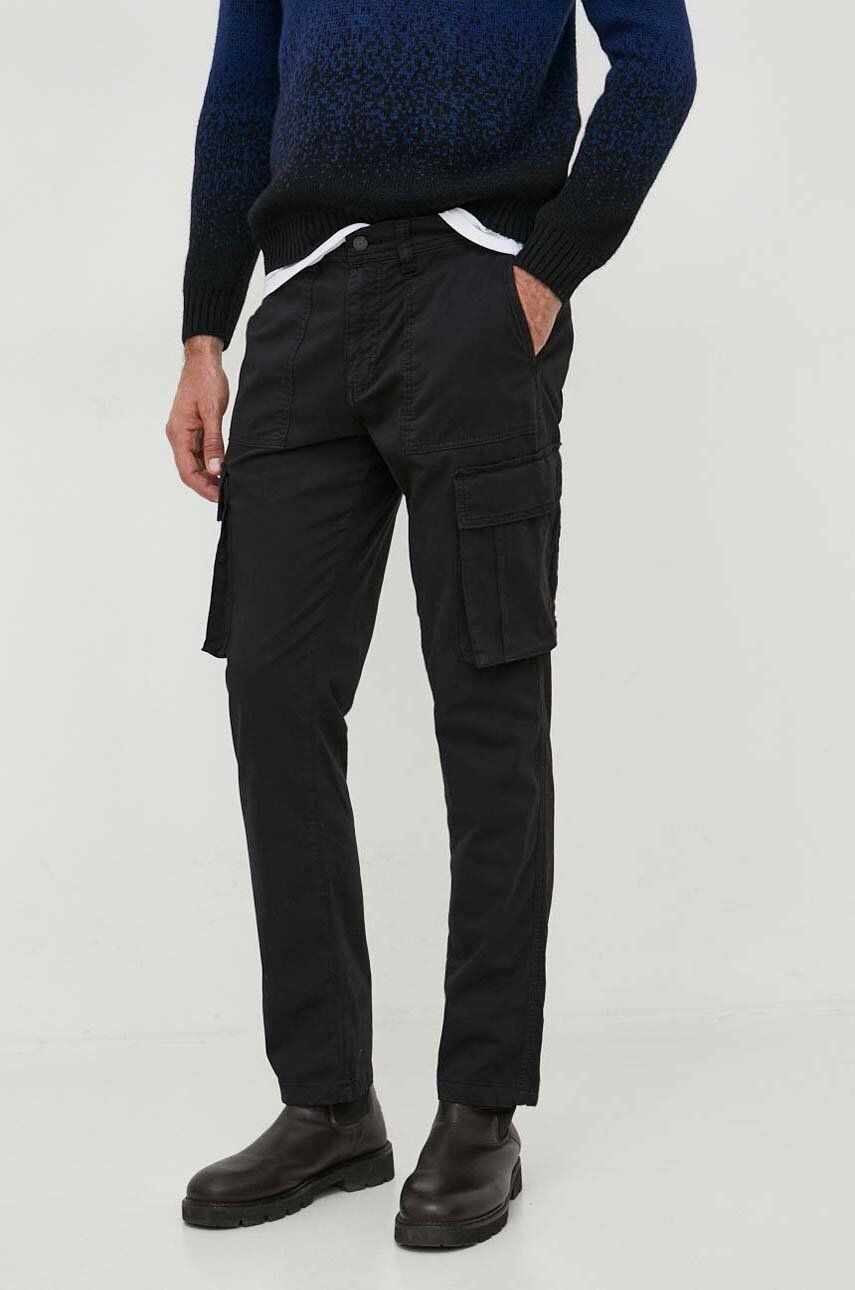 Sisley pantaloni barbati, culoarea negru, cu fason cargo