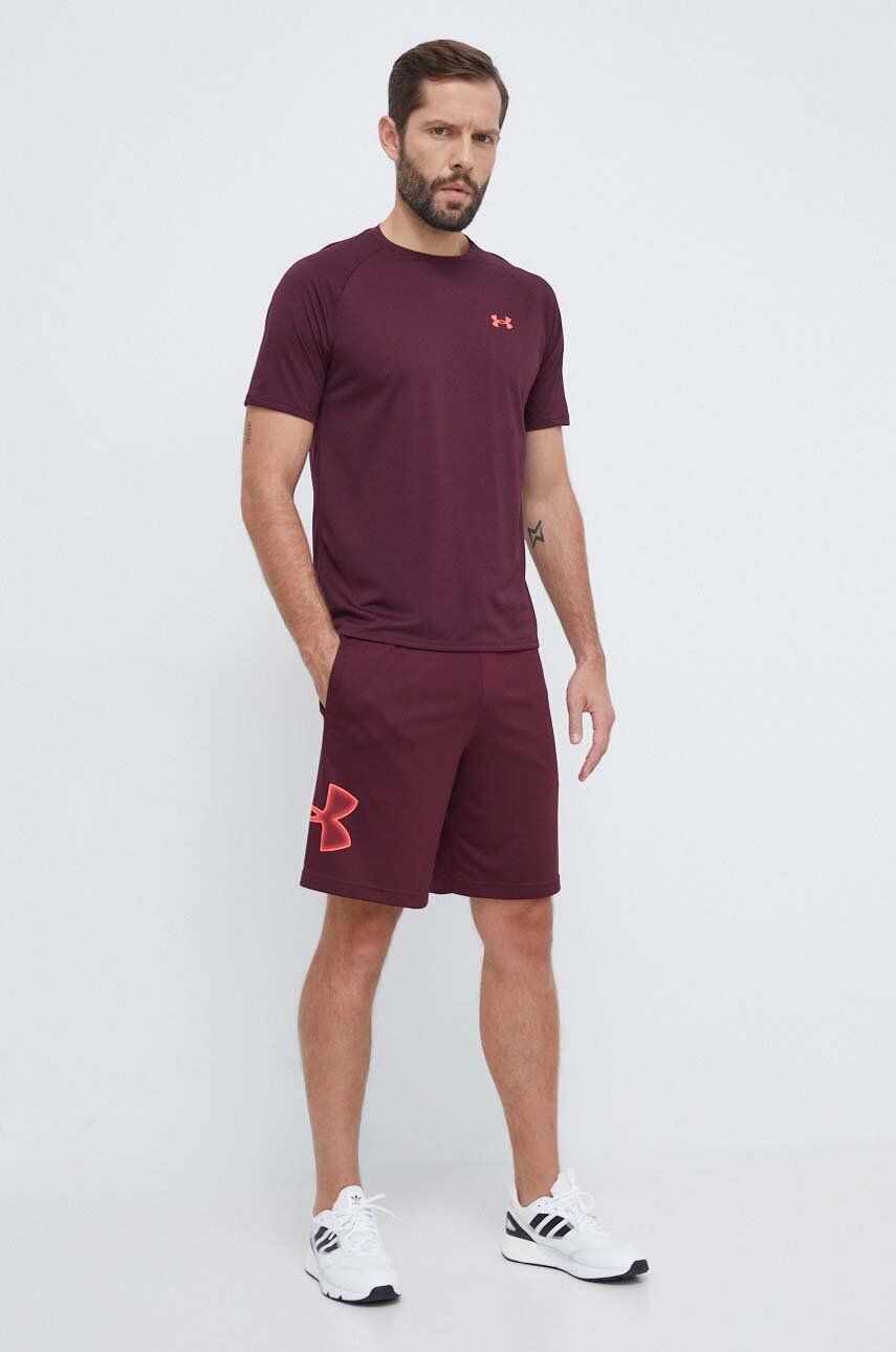 Under Armour pantaloni scurți de antrenament culoarea bordo