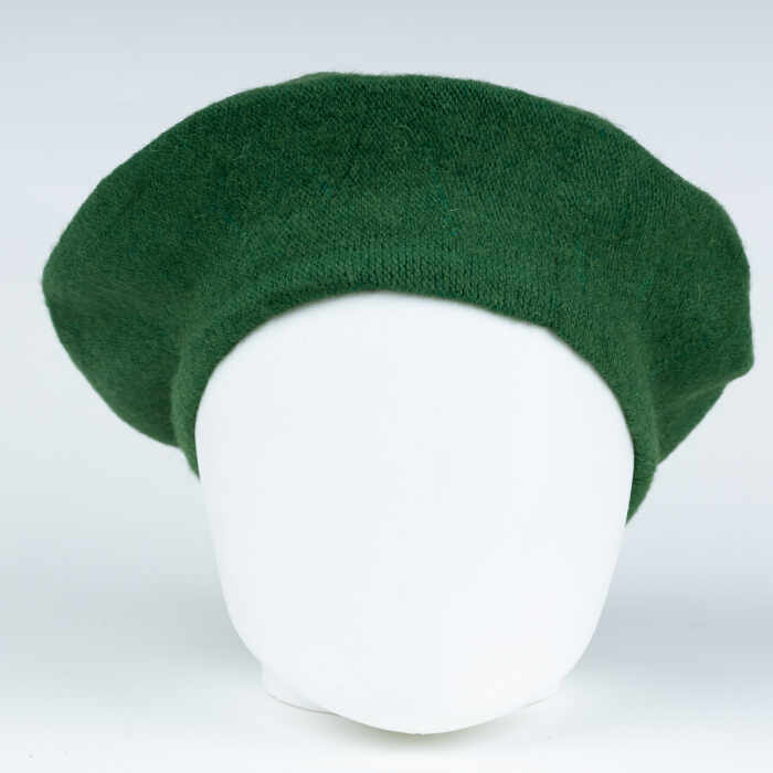 Bereta frantuzeasca verde inchis din stofa de lana