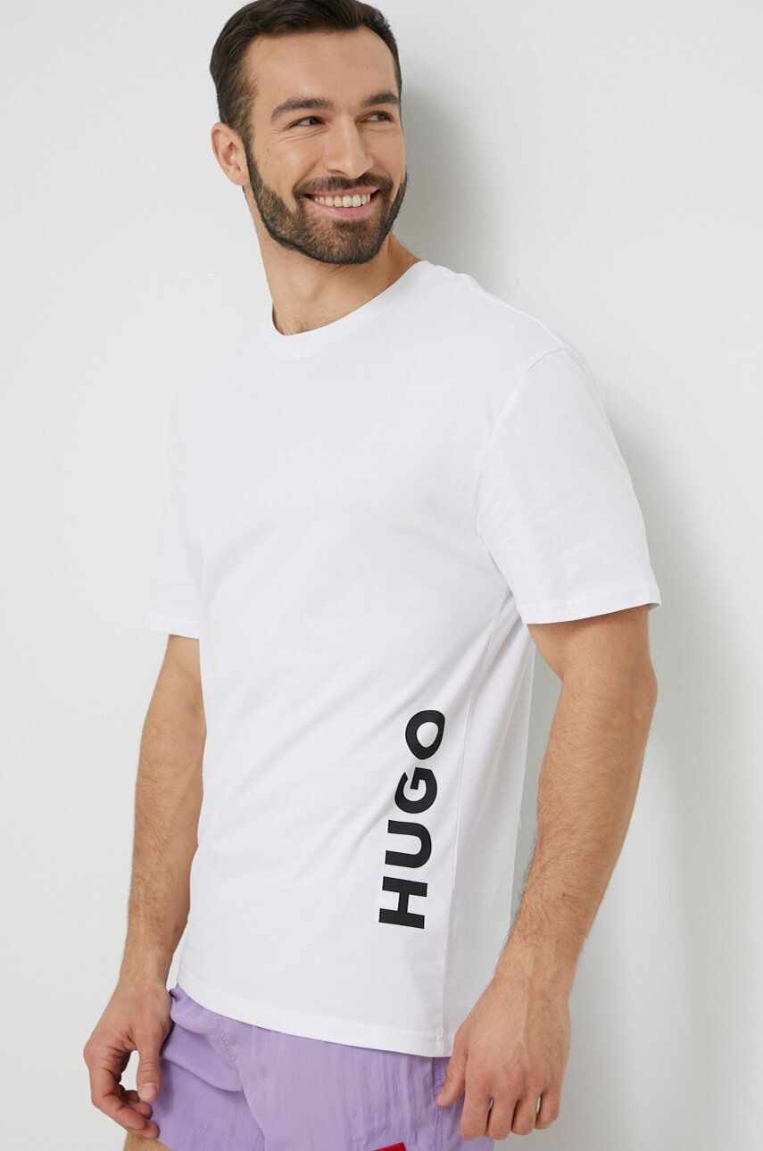 HUGO tricou de plajă culoarea alb, cu imprimeu
