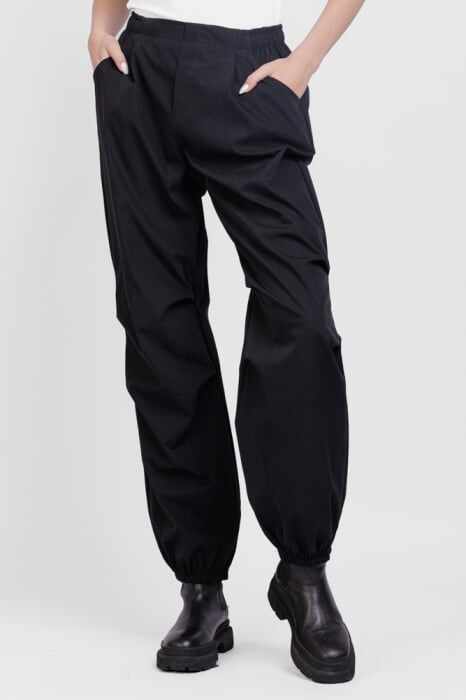 Pantaloni negri smart-casual cu elastic, nesifonabili