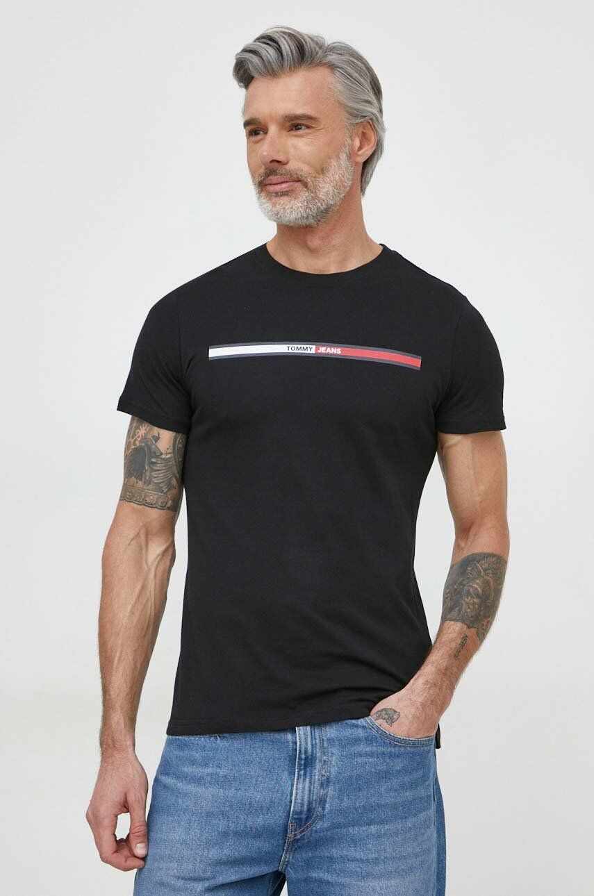 Tommy Jeans tricou din bumbac barbati, culoarea negru, cu imprimeu