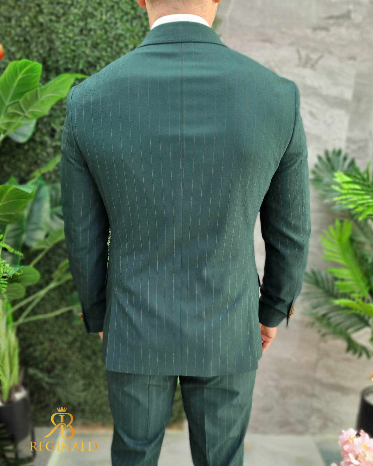 Costum Verde in dungi cu butoni aurii, Sacou si Pantalon - C4636