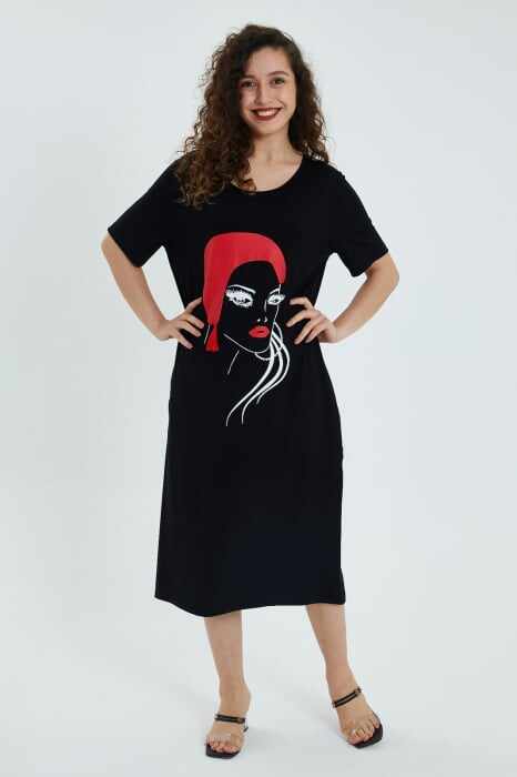 Rochie neagra din tricot de vascoza, cu imprimeu Fata cu parul rosu