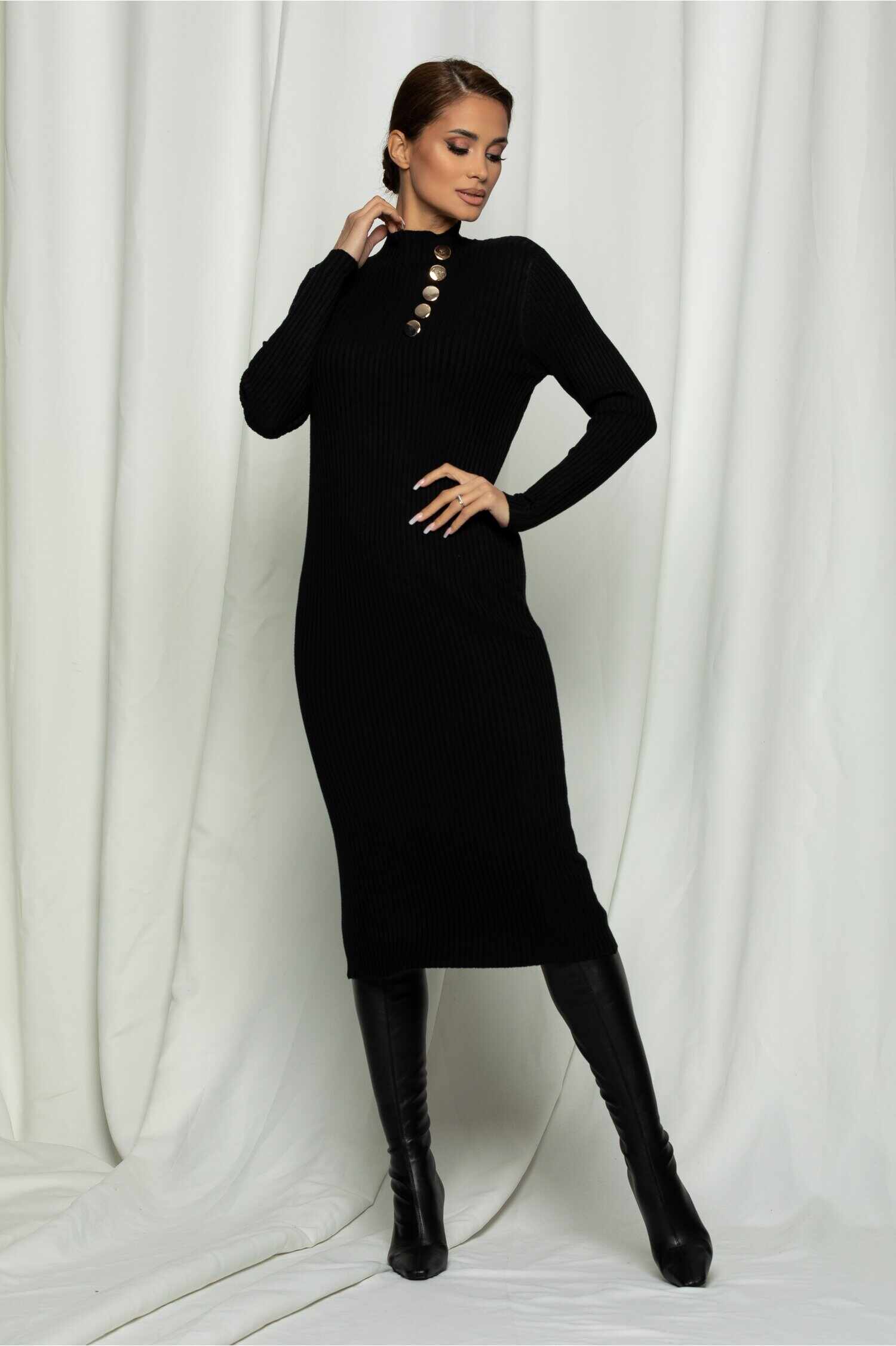 Rochie Ely neagra tricotata cu nasturi la bust