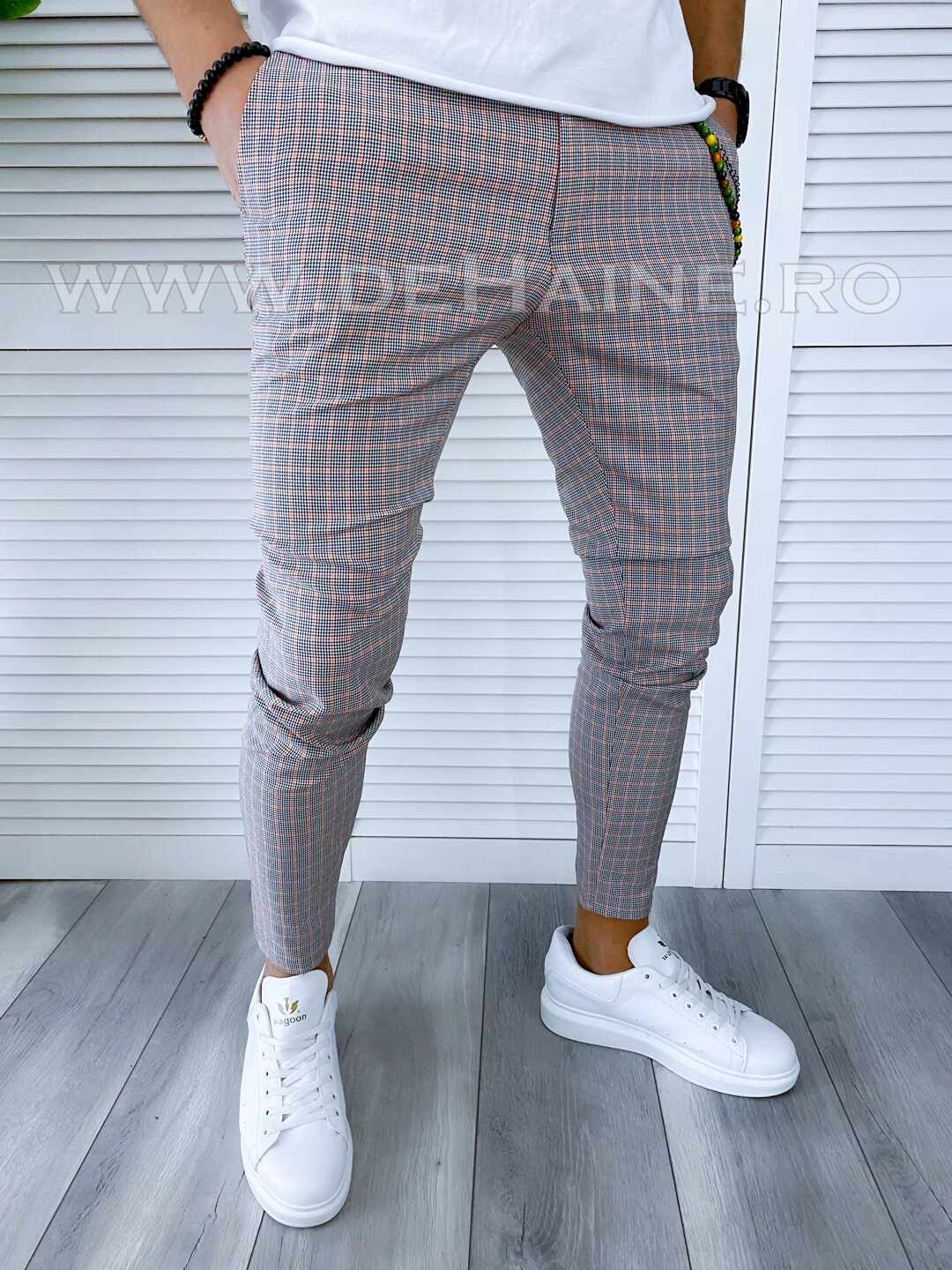 Pantaloni barbati casual regular fit in carouri B1755 e 