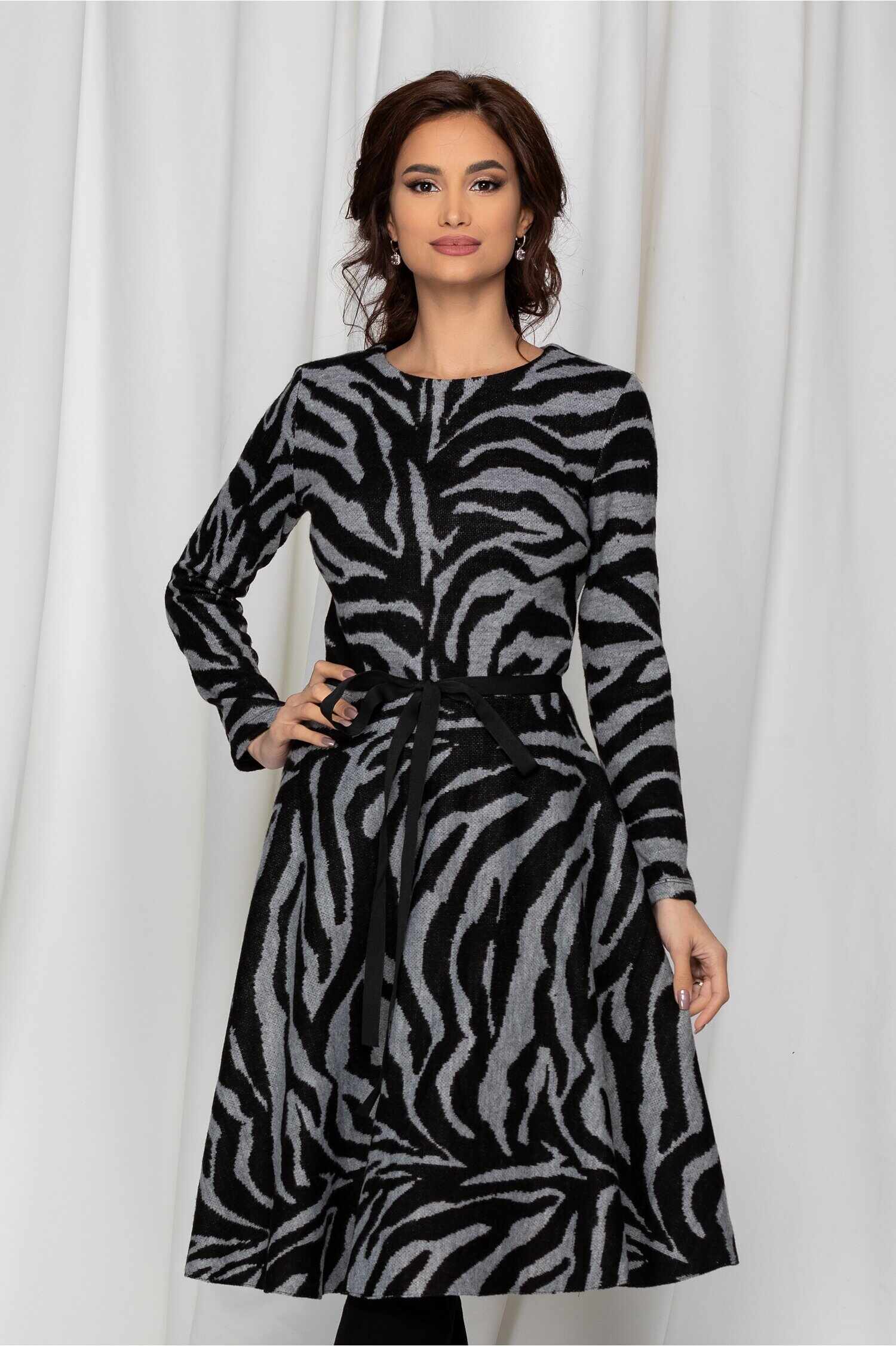 Rochie Dy Fashion clos cu imprimeu zebra gri-negru