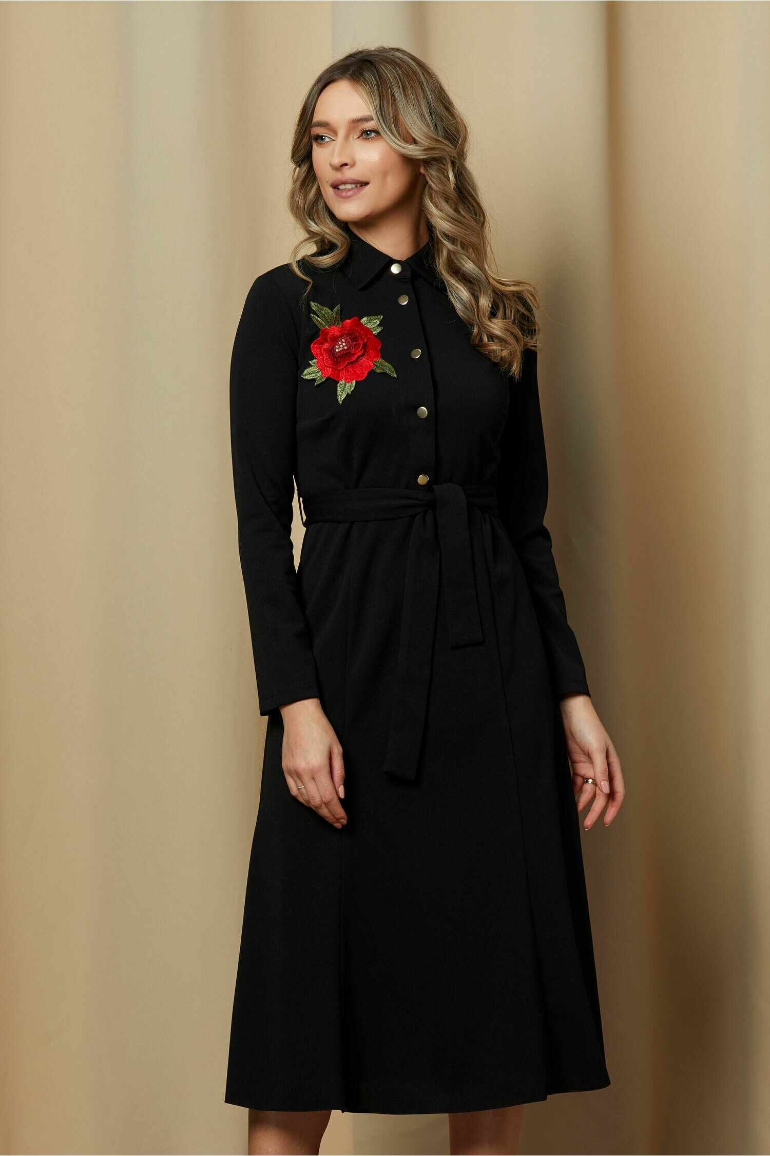 Rochie Dy Fashion neagra cu floare brodata