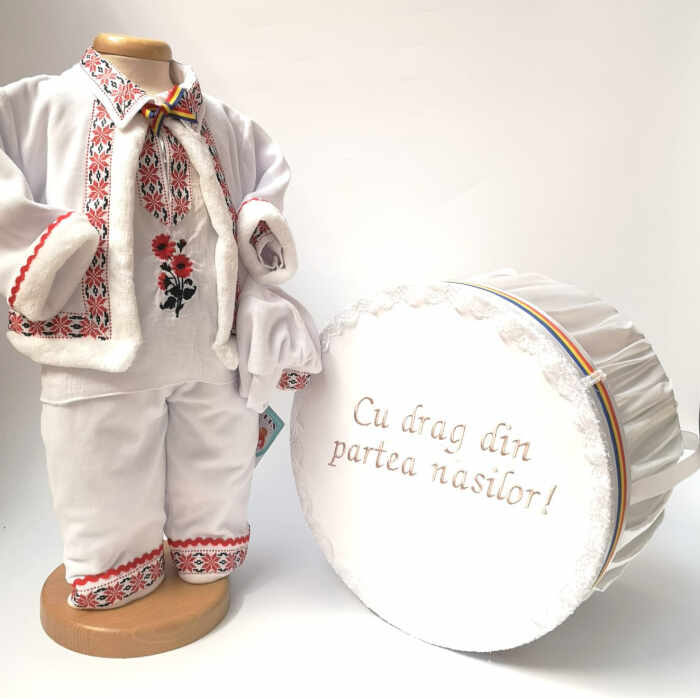 Set Traditional Botez Baiat - Costumas + Cutie 2