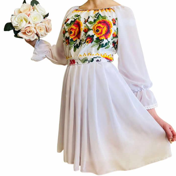 Rochie Traditionala stilizata cu motive florale Maria 2