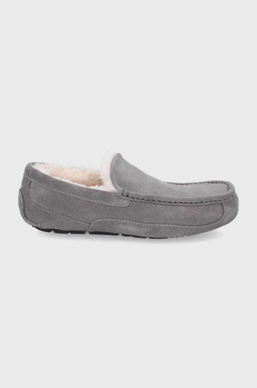 UGG Papuci din piele culoarea gri